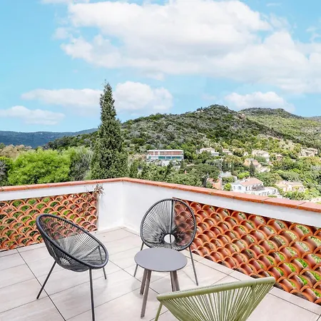 Tanit - Piscine, Vue Mer - 10 Personnes Le Lavandou