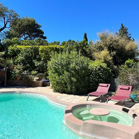 Villa Tanit - Piscine, Vue Mer - 10 Personnes Le Lavandou